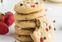 Strawberry Cheesecake Cookie Recipe: Soft Bites with Cream Cheese Swirl