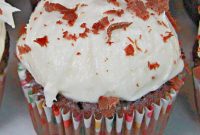 Light and Fluffy Marshmallow Fluff Frosting Recipe