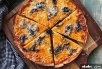 Crispy Tortilla Pizza (Bar-Style Recipe for Thin, Crunchy Slices)