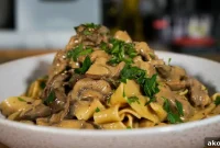 Classic Beef Stroganoff Recipe with Tender Mushrooms and Sour Cream