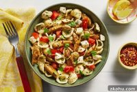 Caprese Pasta Salad: Fresh Mozzarella, Tomato & Basil Recipe