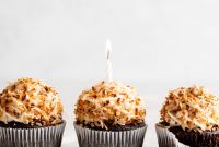 Toasted Coconut Chocolate Cupcakes Recipe with Crispy Topping
