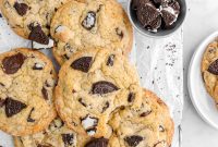 Oreo Stuffed Chocolate Chip Cookies: Gooey, Crunchy Dessert