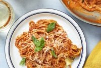 Creamy Tomato Pasta Recipe: Quick Weeknight Sauce in 20 Minutes