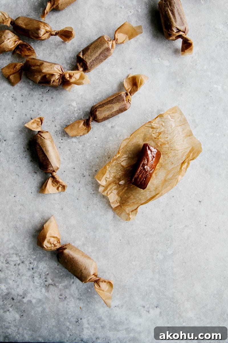 4-Ingredient Paleo Toffees: Simple Grain-Free Candy Recipe 2 Dairy-free Salted Caramels #vegan #paleo #glutenfree