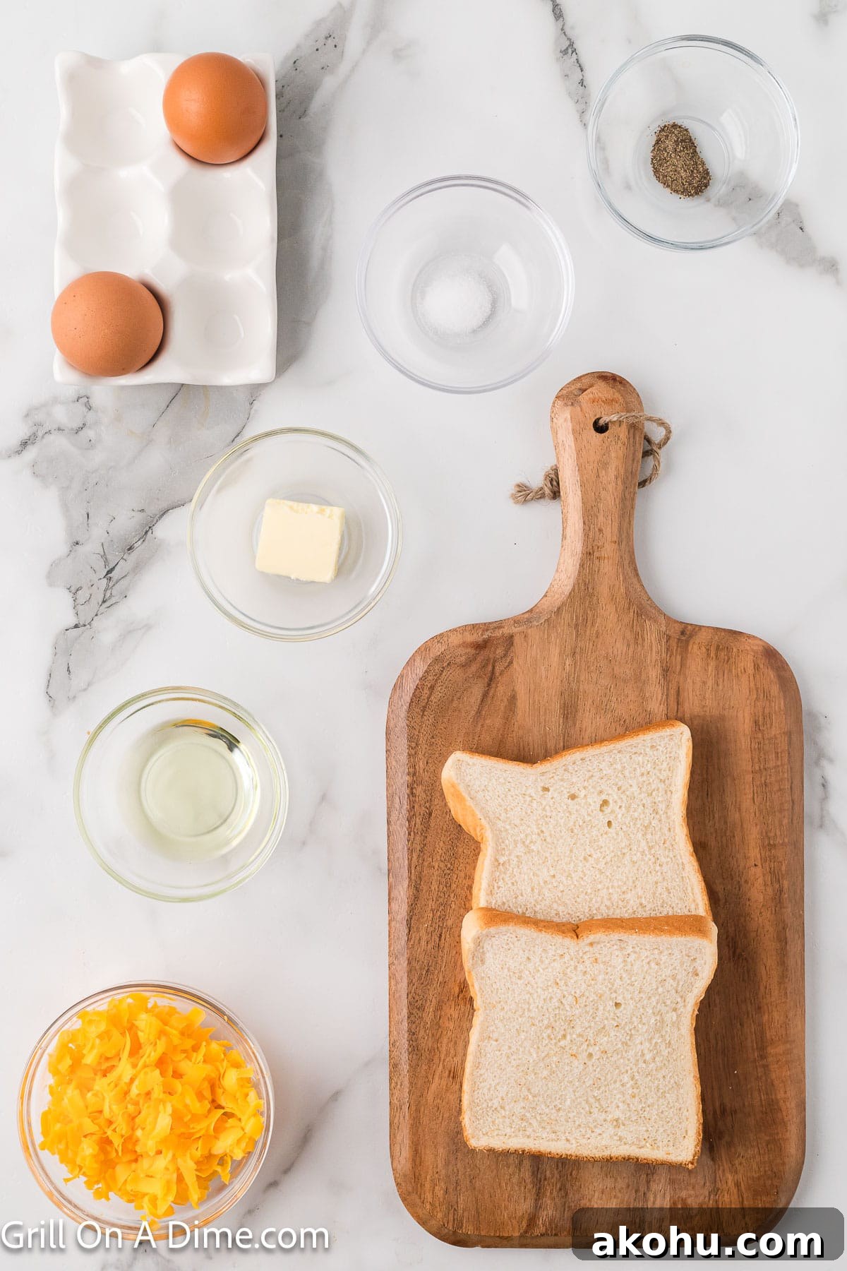 Fluffy Scrambled Egg Sandwich Recipe for Quick Breakfast 3 Ingredients - Eggs, salt, pepper, bread, butter, oil, cheese