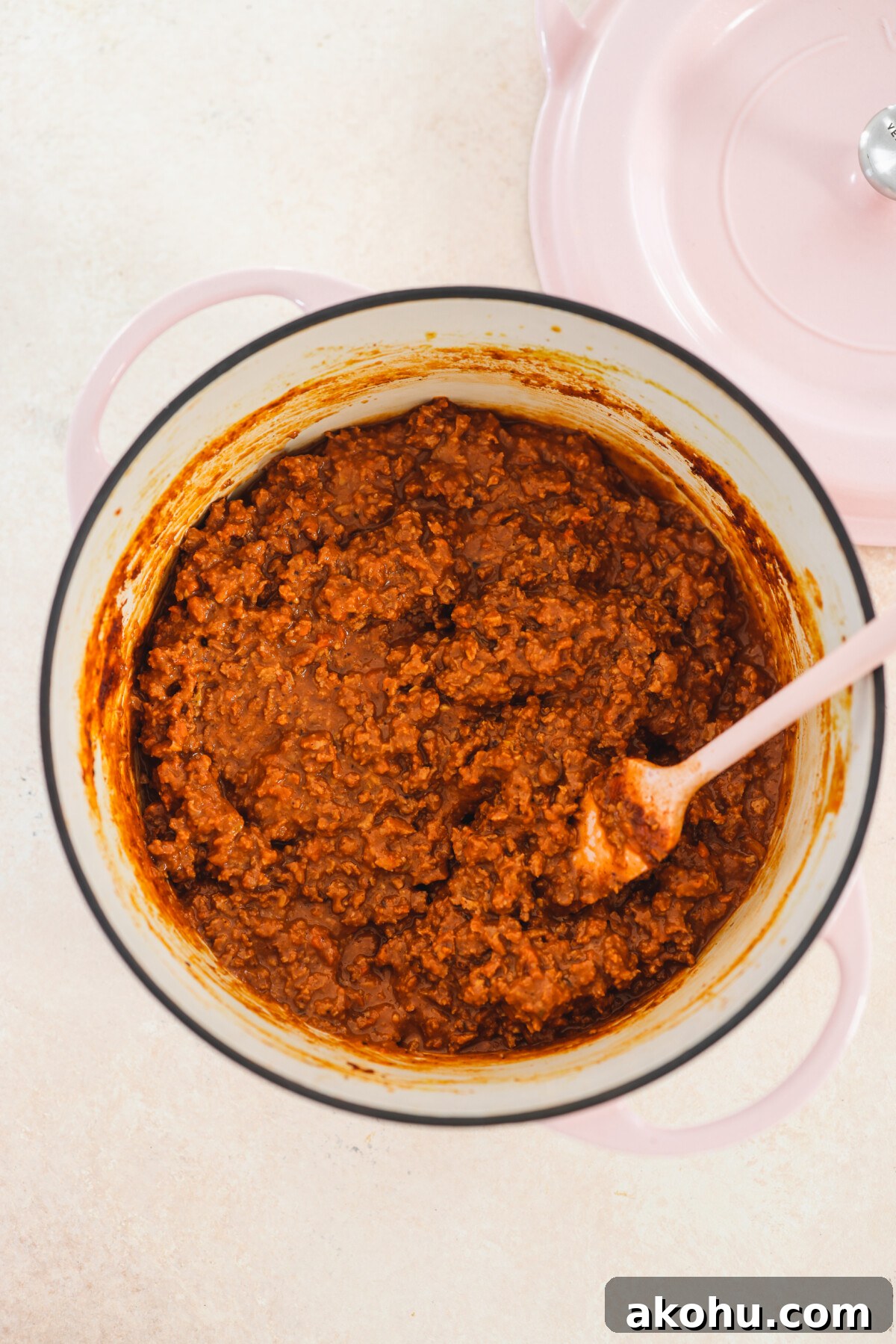 vegan bolognese in a large pot 