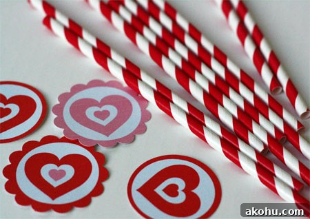 valentine straw and cupcake toppers