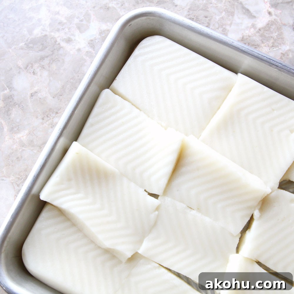 shaping mochi