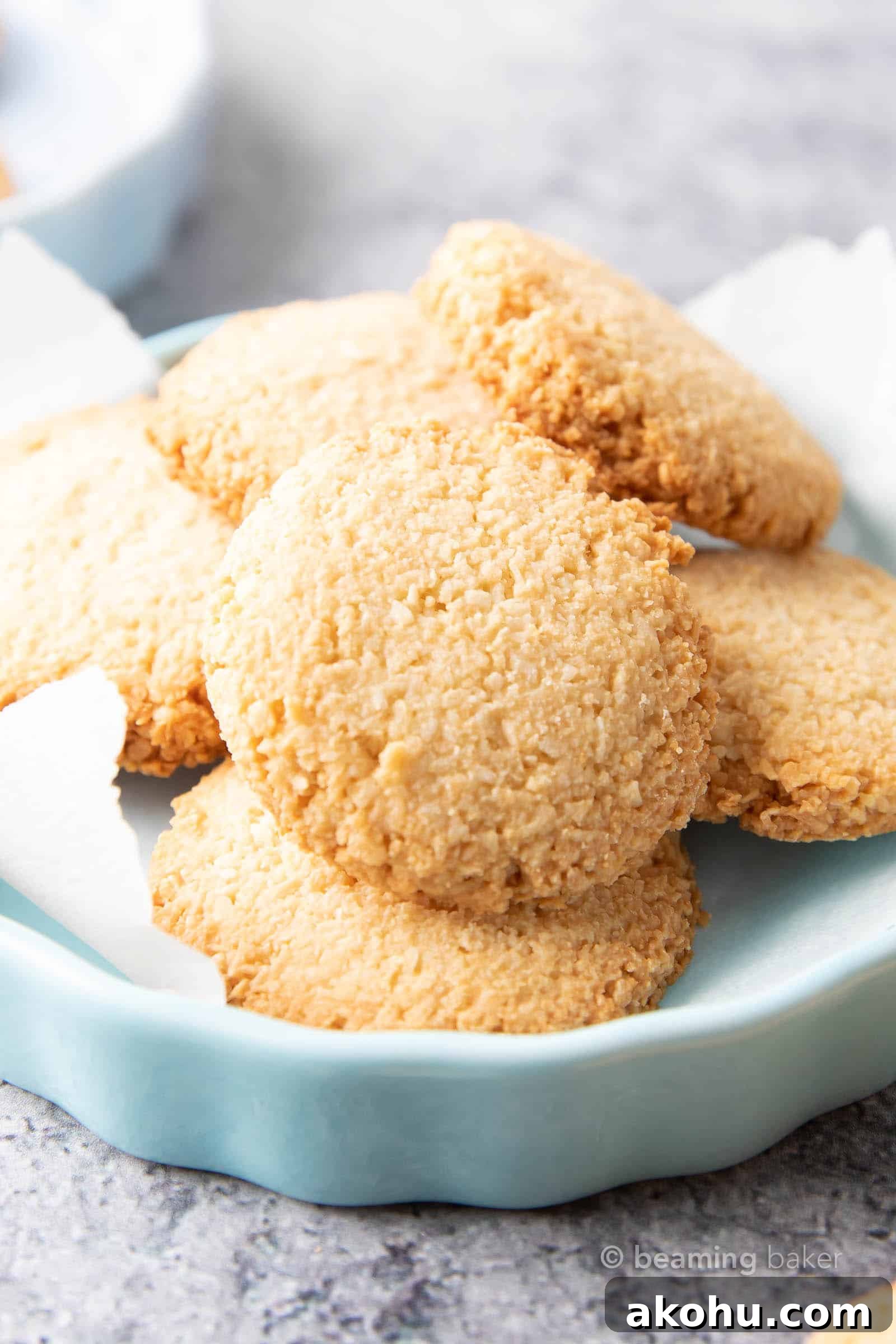 4-Ingredient Crispy Vegan Coconut Cookies 3 Vegan Coconut Cookies: an easy 4 ingredient recipe for crunchy, crispy vegan cookies packed with three kinds of coconut!