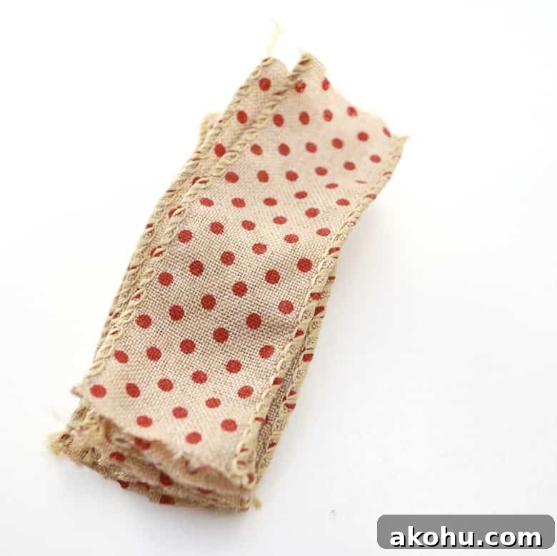 Cut short lengths of wide ribbon