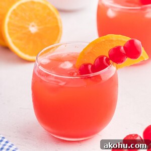 Shirley Temple Punch Recipe: Classic Fizzy Mocktail Guide 6 shirley temple punch in glass