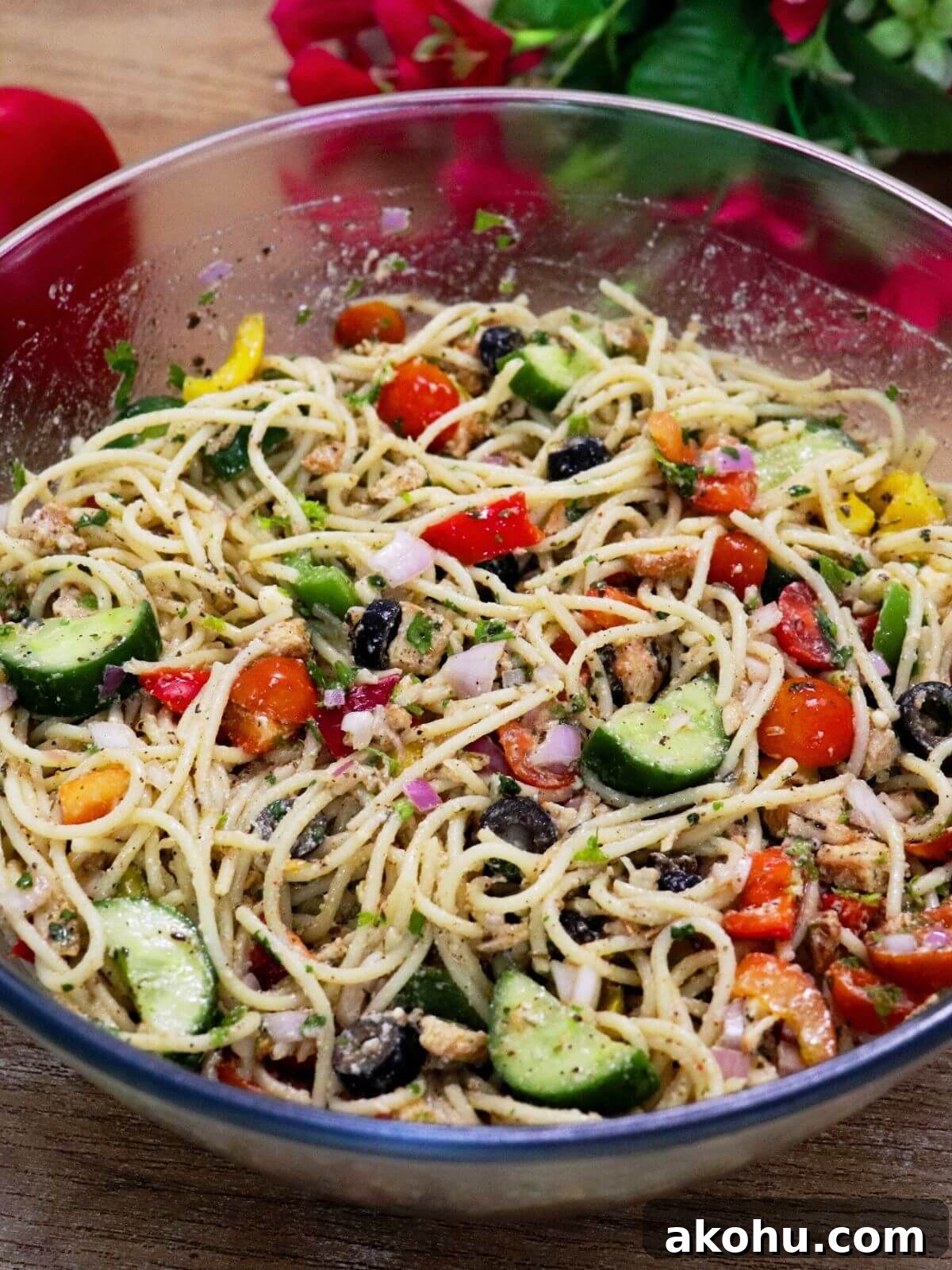close-up of spaghetti salad with chicken.