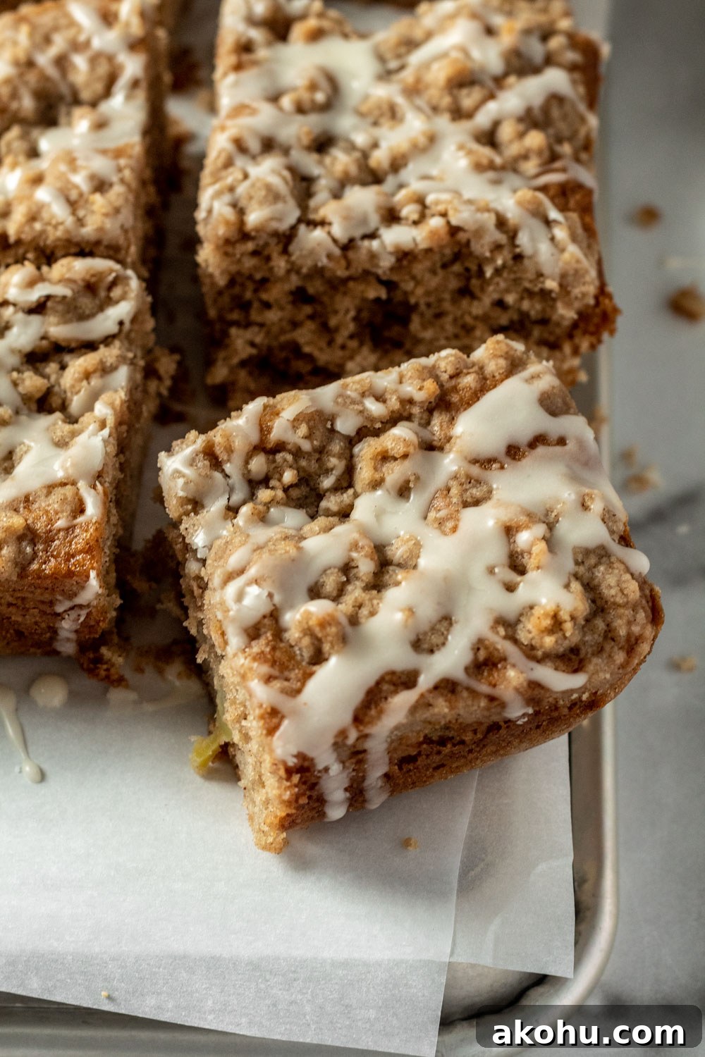 Apple cider coffee cake