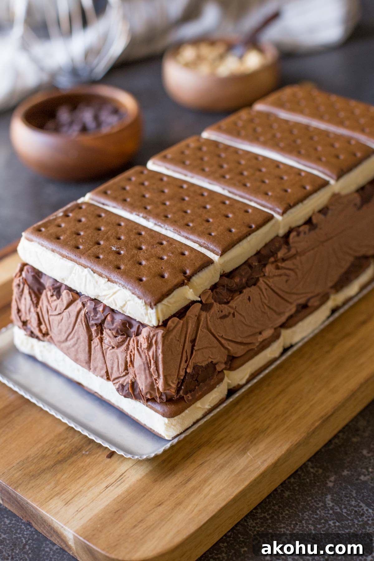 Chocolate Peanut Butter Ice Cream Slice Cake Recipe 4 Chocolate Peanut Butter Ice Cream Slice Cake before the whipped cream layer is put on.