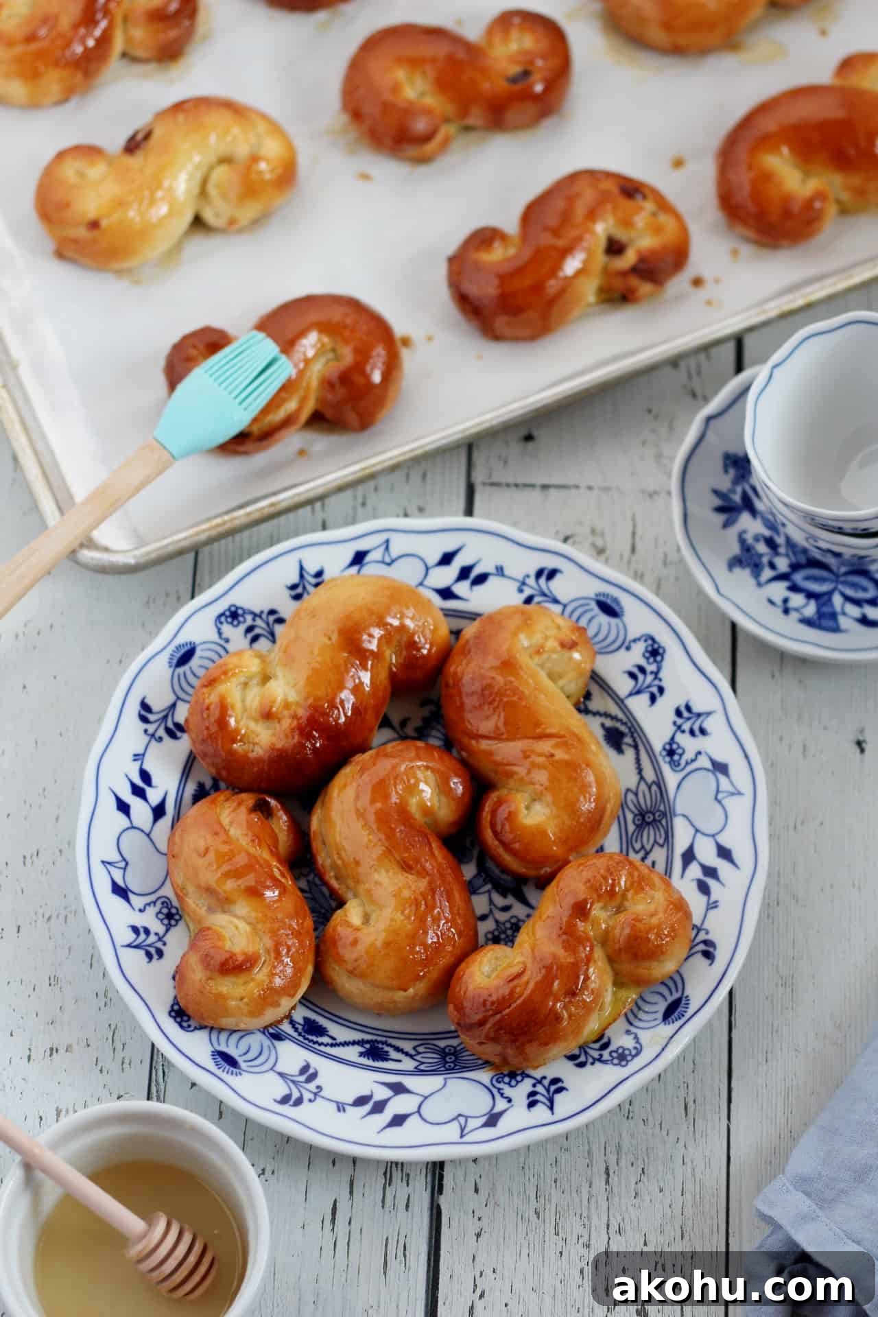 Easter Brioche Buns: Judas Ropes Recipe 13 sweet pastry on traditional Czech plate